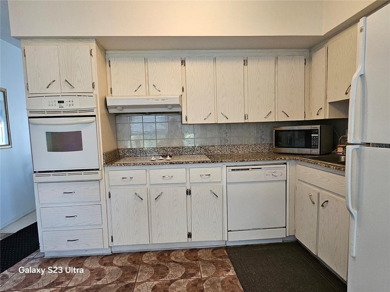 2380 World Parkway Blvd #56 - Photo 5 of 22
