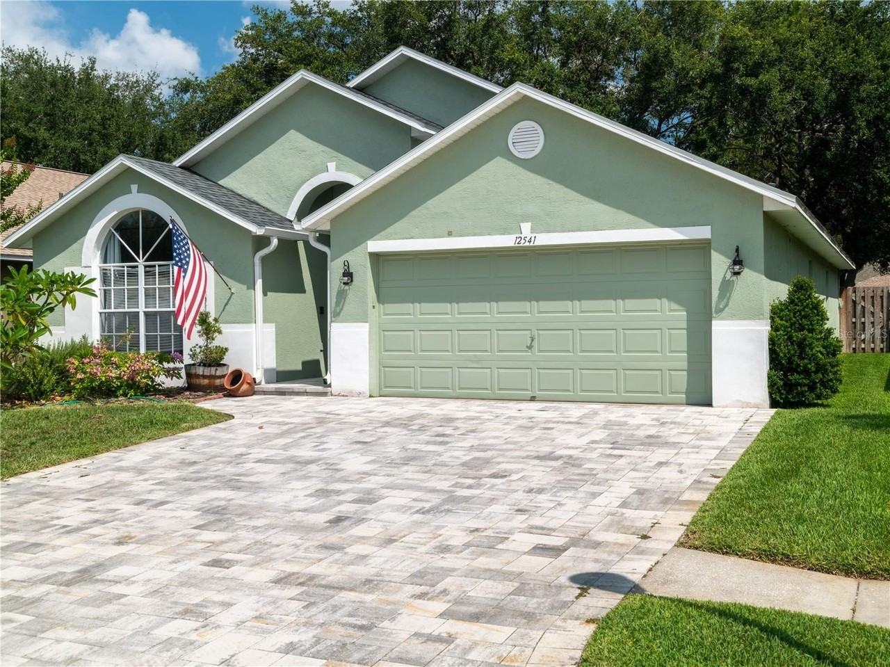 12541 Blazing Star Dr - Photo 3 of 32