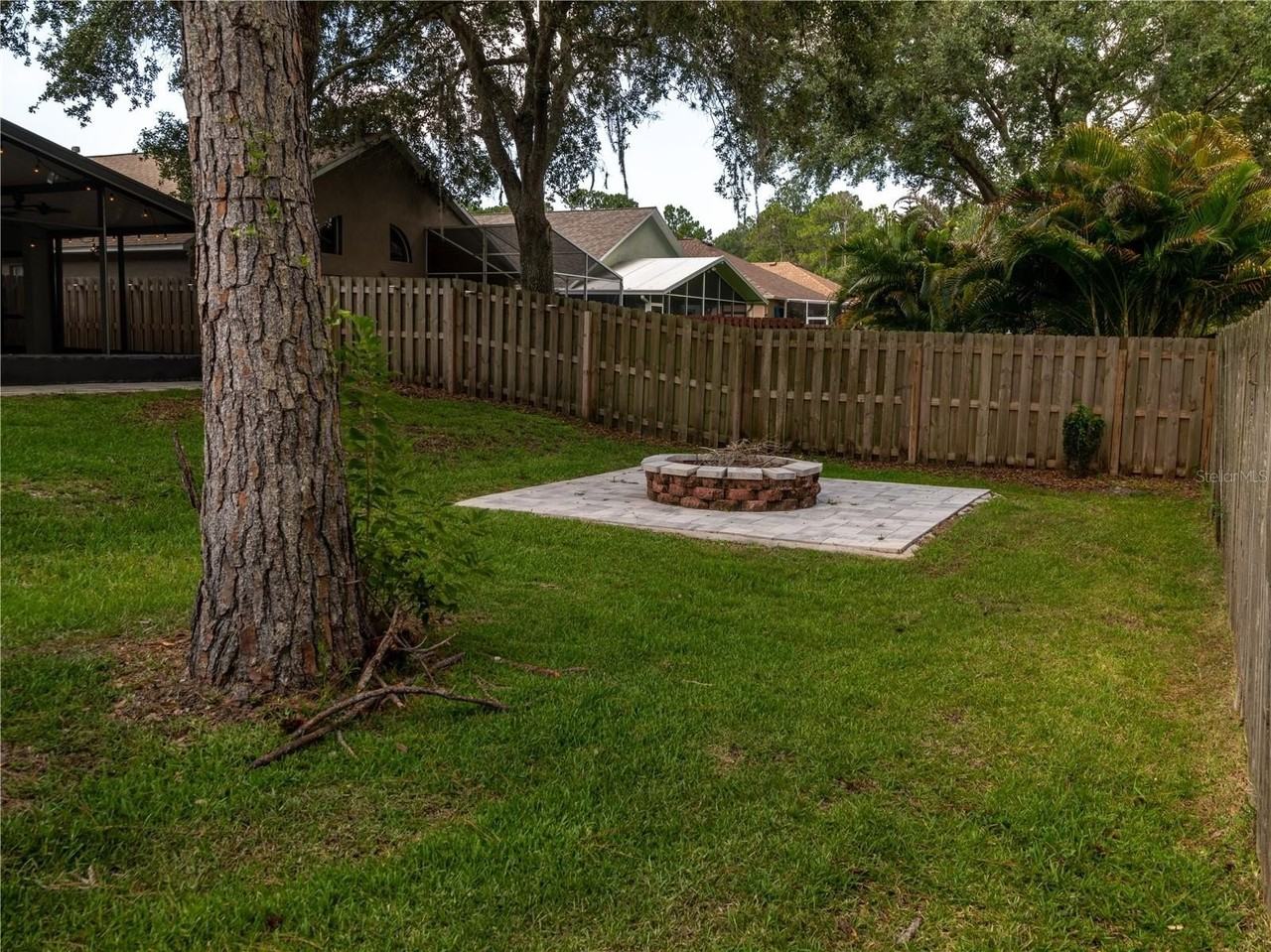 12541 Blazing Star Dr - Photo 5 of 32