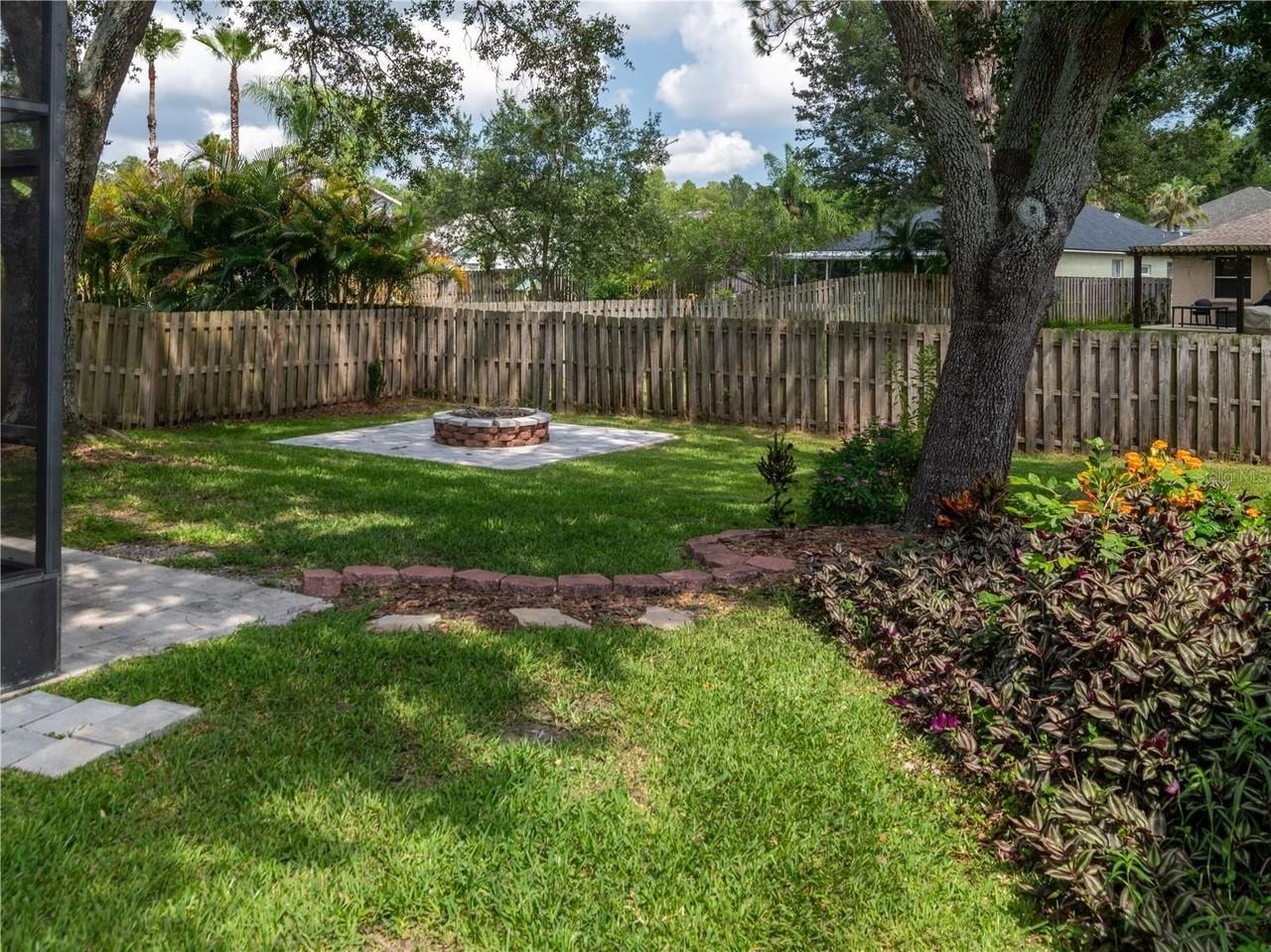 12541 Blazing Star Dr - Photo 7 of 32