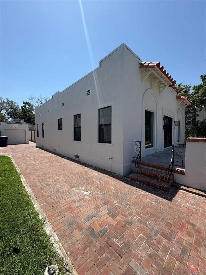 3610 W San Juan St - Photo 2 of 16