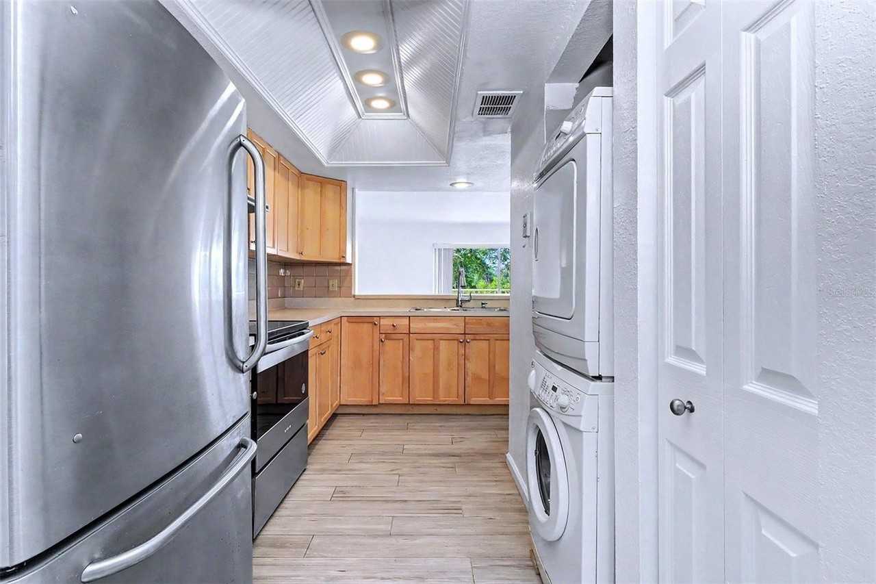 592 100th Ave N #202 - Photo 5 of 23
