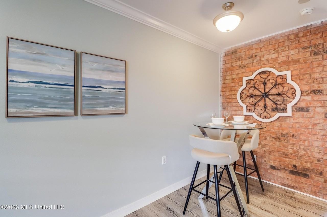 1282 Beach Blvd - Photo 7 of 23