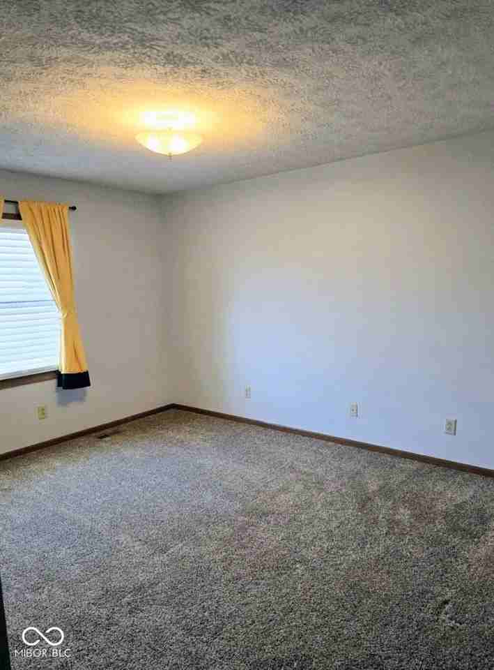1043 Mikes Way - Photo 7 of 7