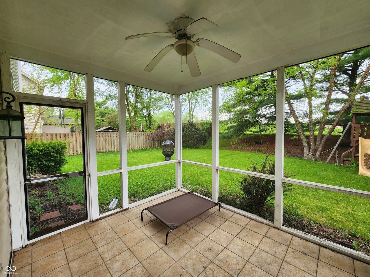 14504 Cherry Ridge Rd - Photo 2 of 19
