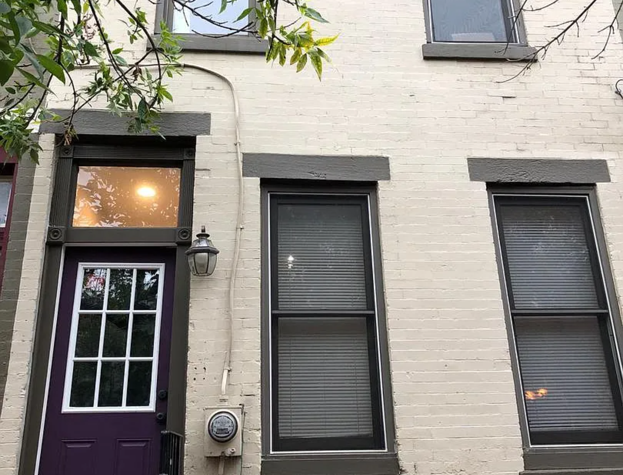 327 Point St #A