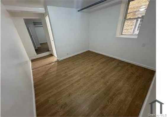 2312 Hughes Ave - Photo 4 of 5