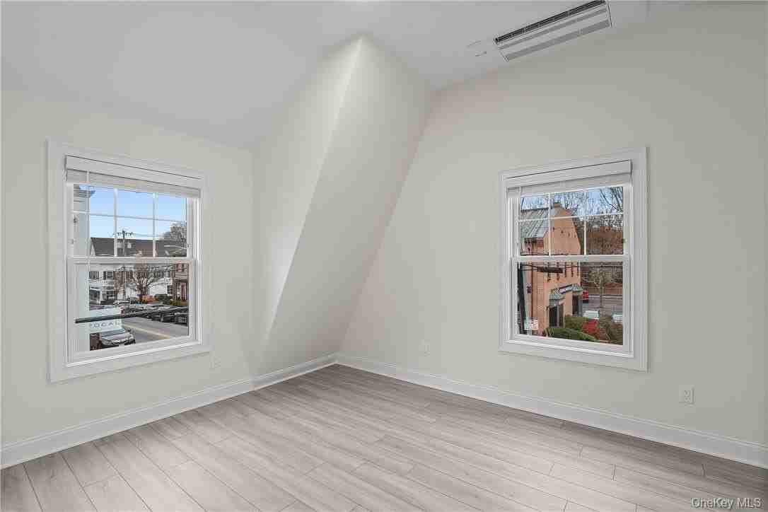 225 Katonah Ave #1 - Photo 5 of 10
