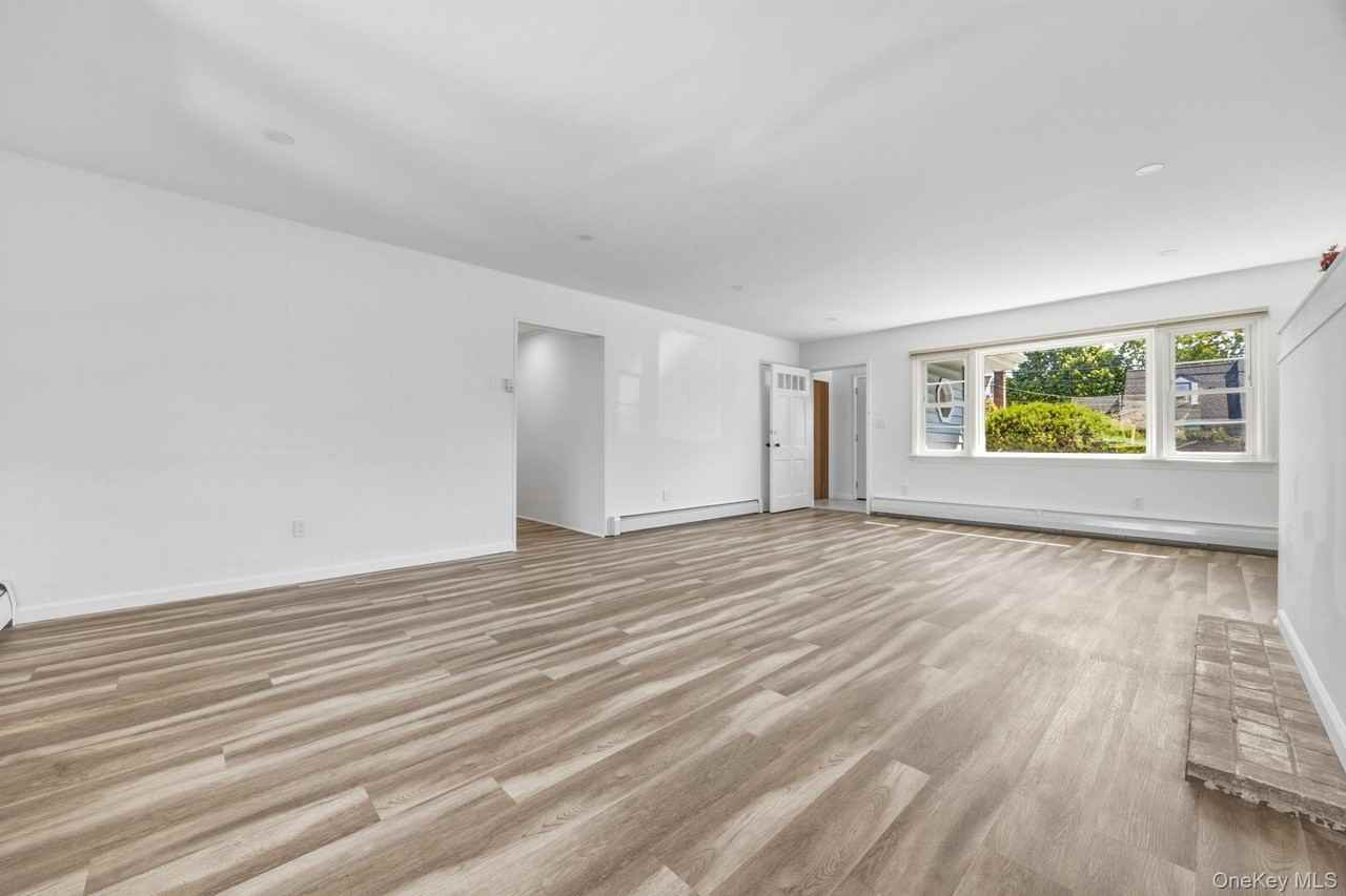 168 Lenox Ave - Photo 3 of 15