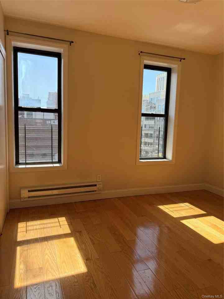 13230 Sanford Ave #4AF - Photo 2 of 6