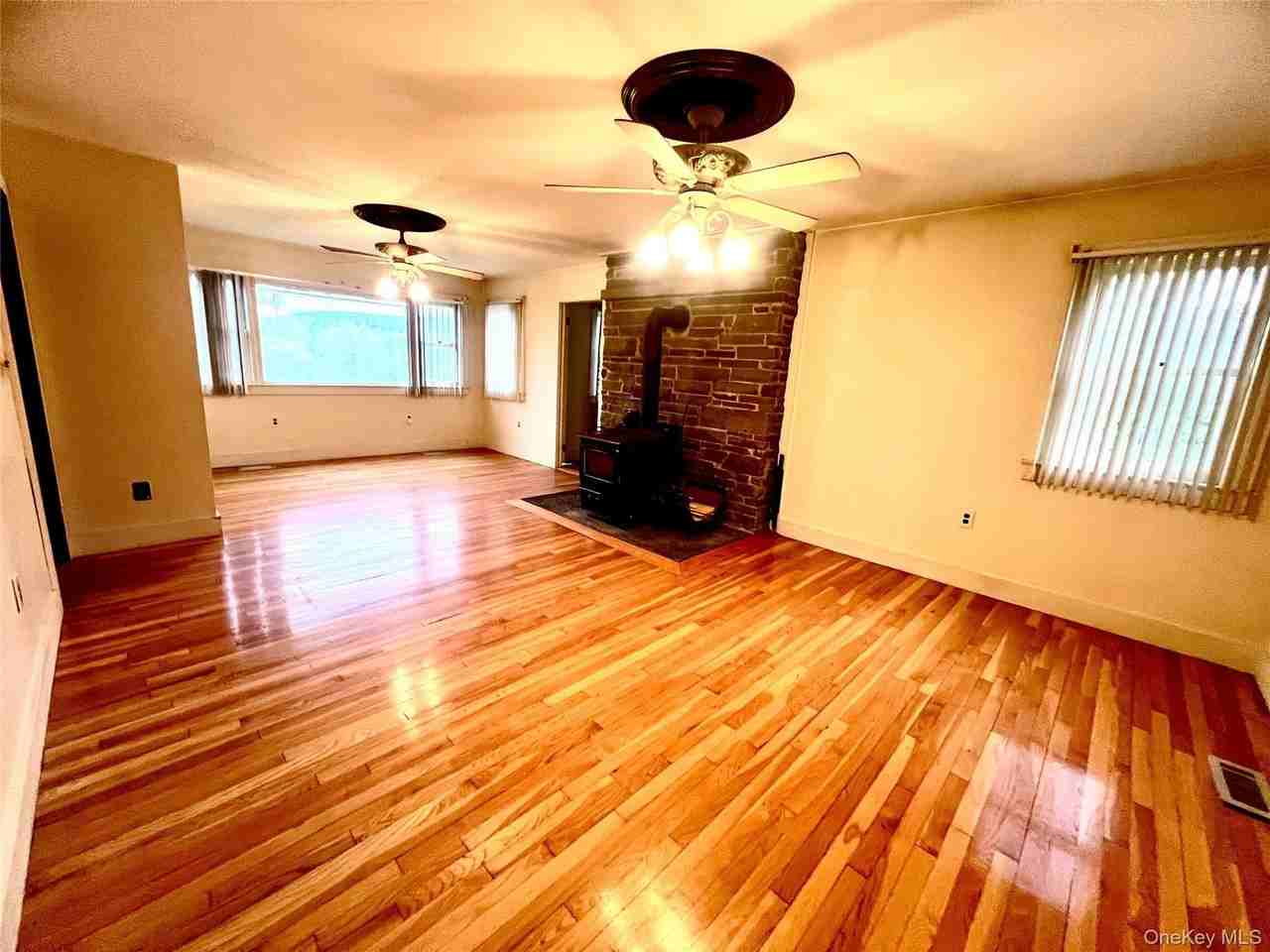 57 Hubbard Rd - Photo 3 of 30