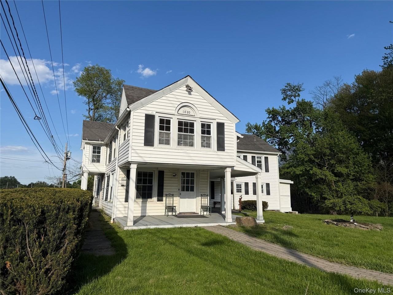 788 Dutchess Tpke - Photo 2 of 23