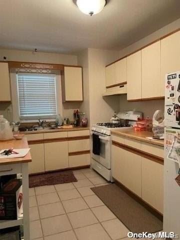 177 Main St #C4 - Photo 4 of 10