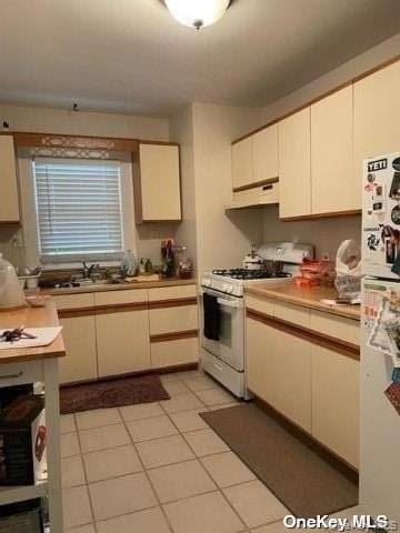 177 Main St #C4 - Photo 5 of 10