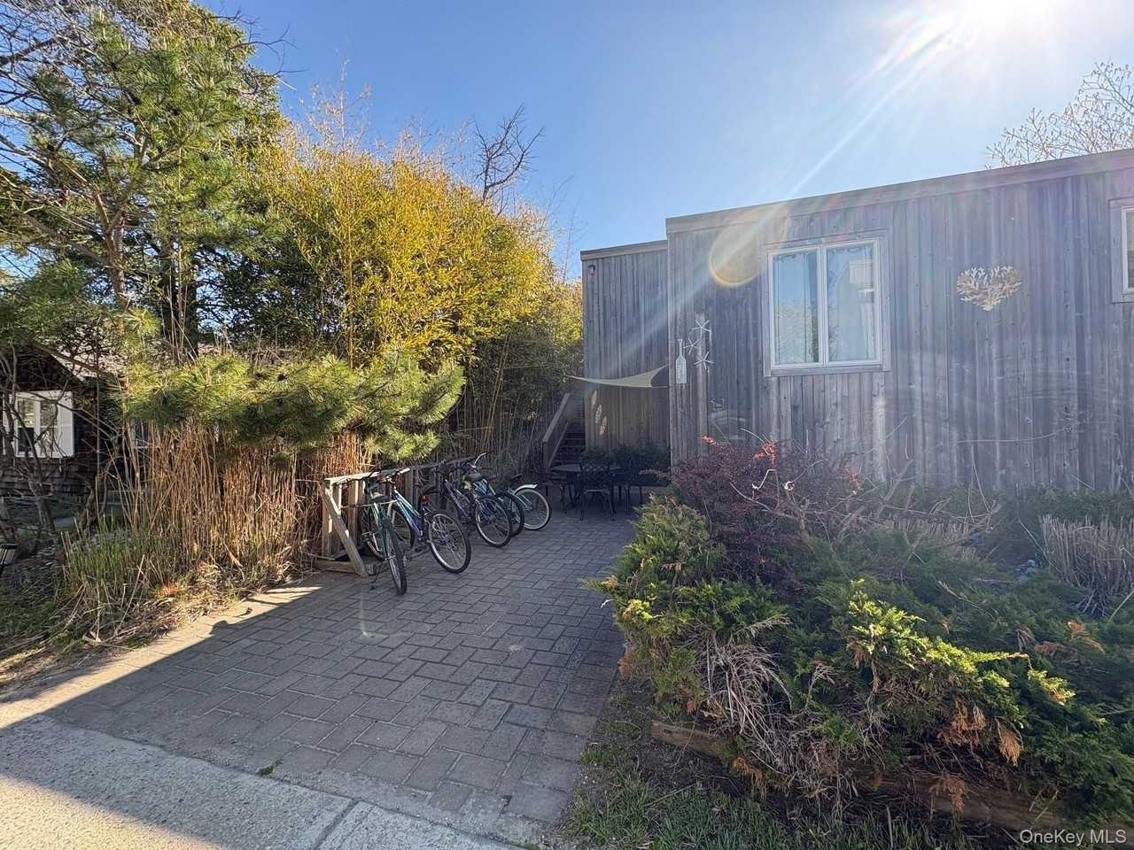 431 Dehnhoff Walk - Photo 3 of 14