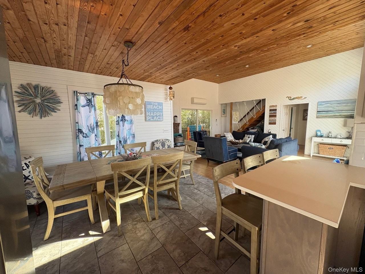 431 Dehnhoff Walk - Photo 4 of 14