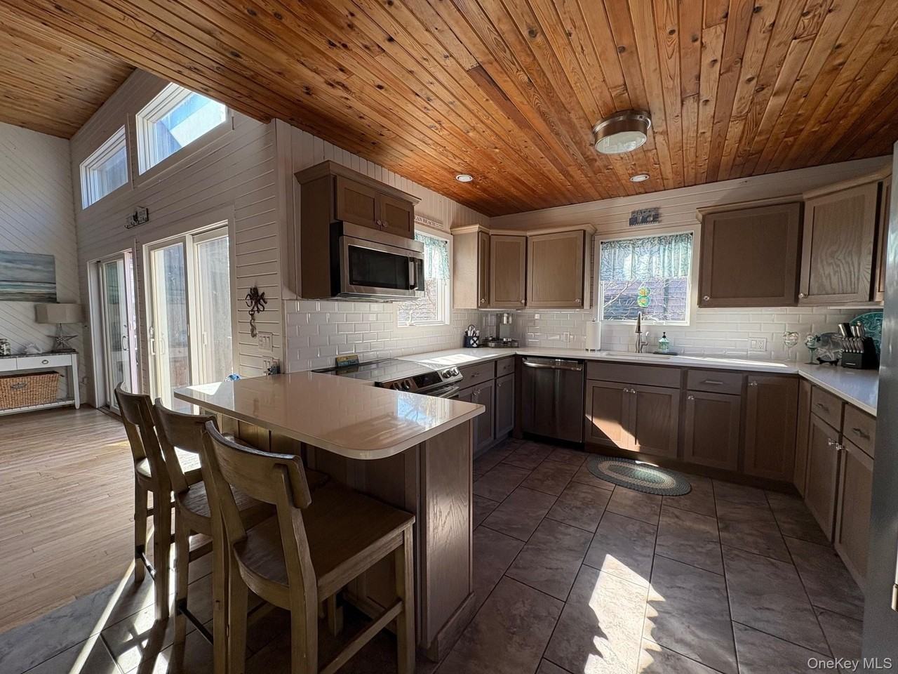 431 Dehnhoff Walk - Photo 5 of 14