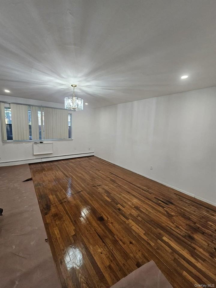 17912 145th Ave #1 - Photo 2 of 6