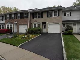 featured image of 21 Manors Dr
