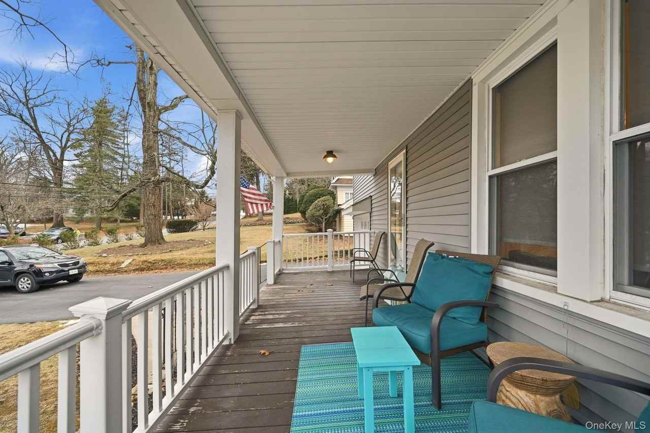 359 Orangeburg Rd #2 - Photo 2 of 39