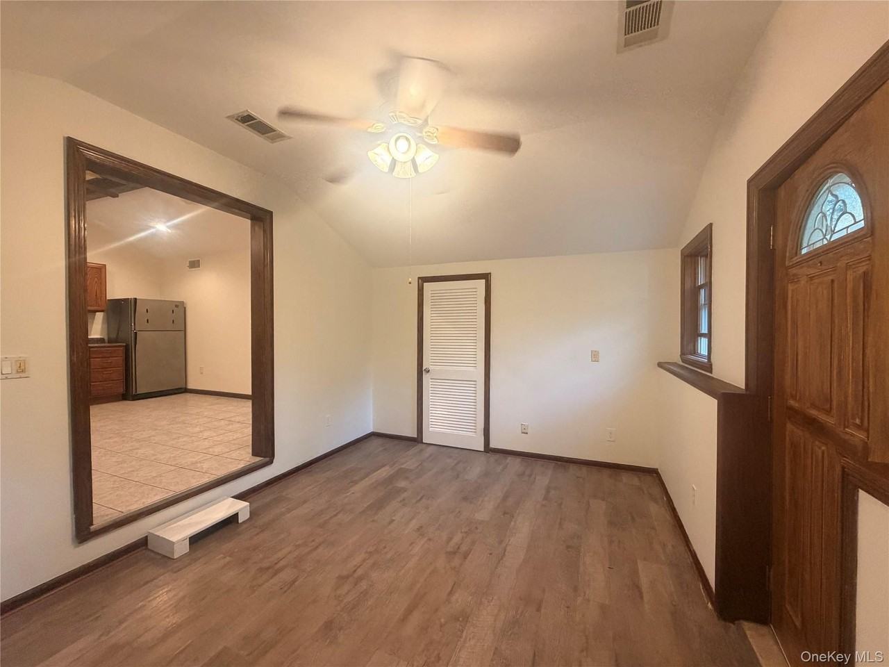 157 White Bridge Rd - Photo 6 of 11