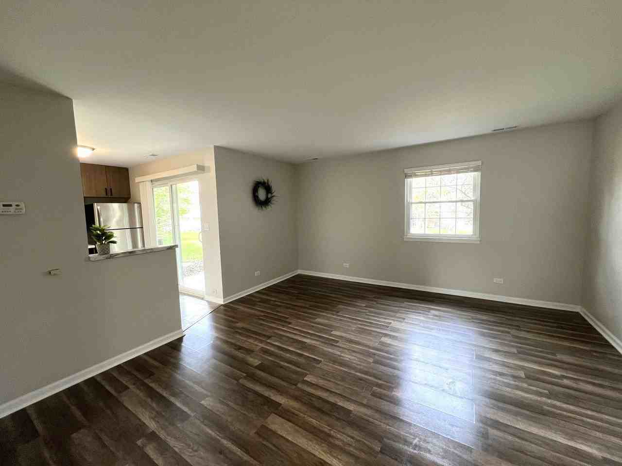 546 E Shag Bark Ln #C - Photo 5 of 16