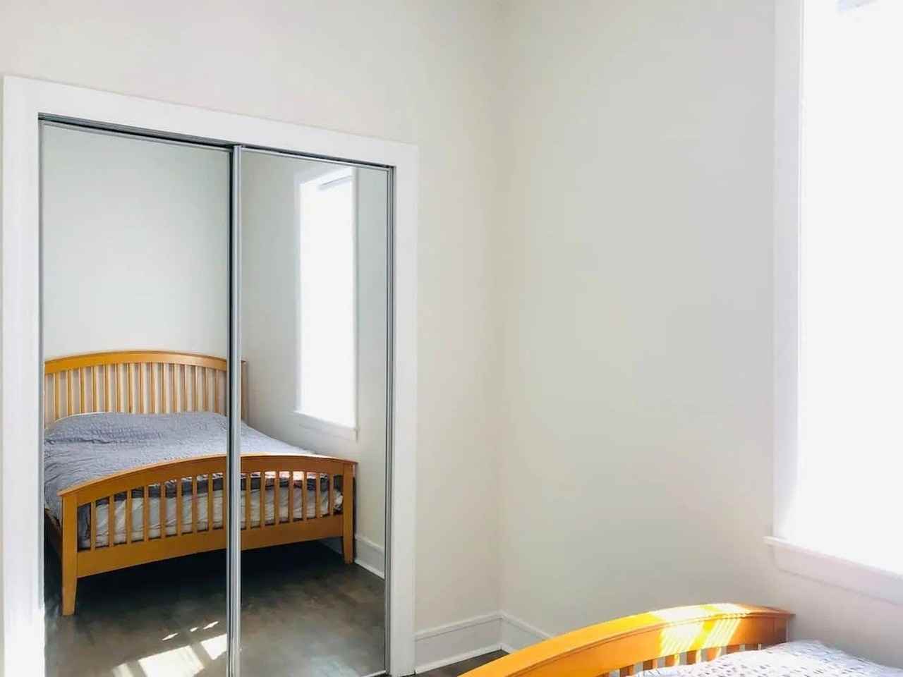 876 N Marshfield Ave #2R - Photo 6 of 7
