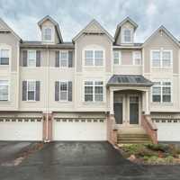featured image of 401 N Commerce St #401