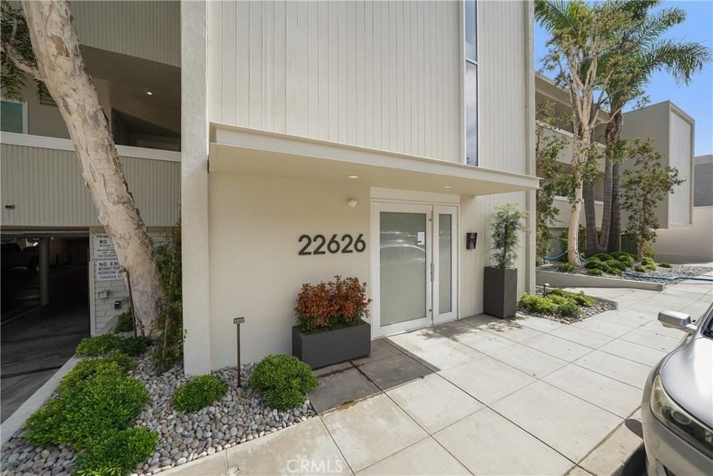22626 Pacific Coast Hwy #9 - Photo 2 of 31