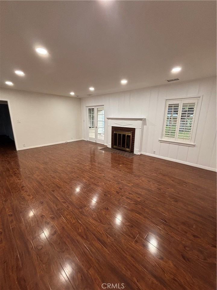 5111 Pal Mal Ave - Photo 4 of 24