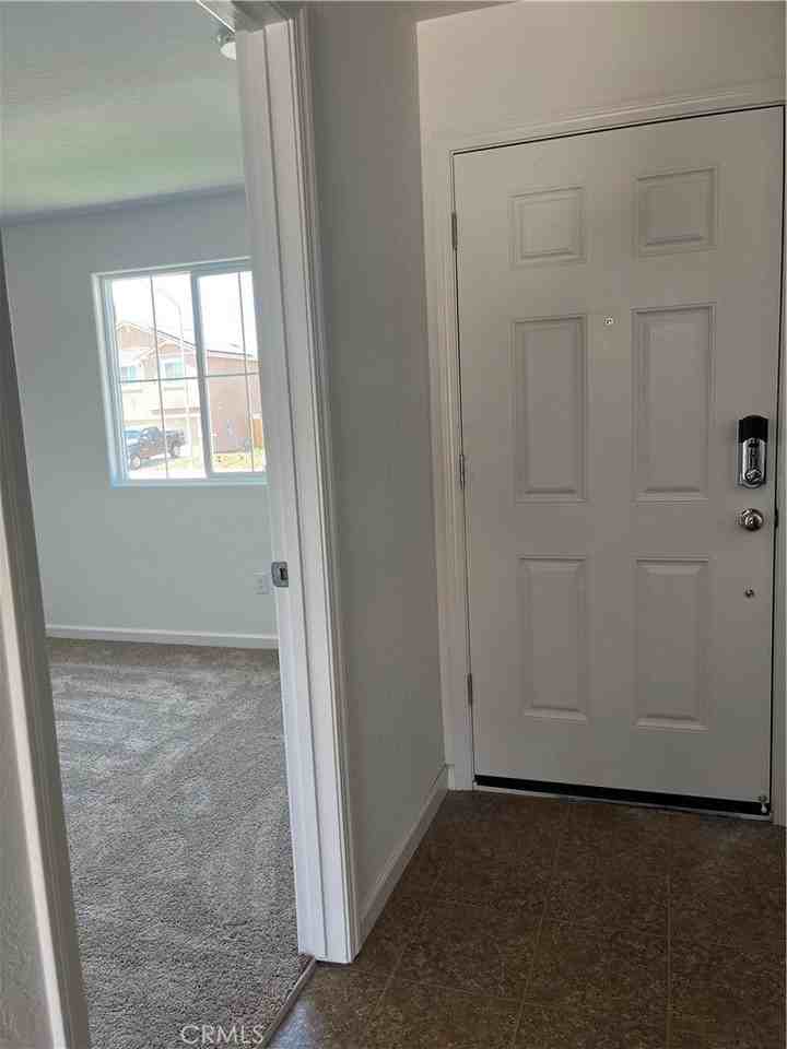 2015 Conadria Ave - Photo 5 of 9