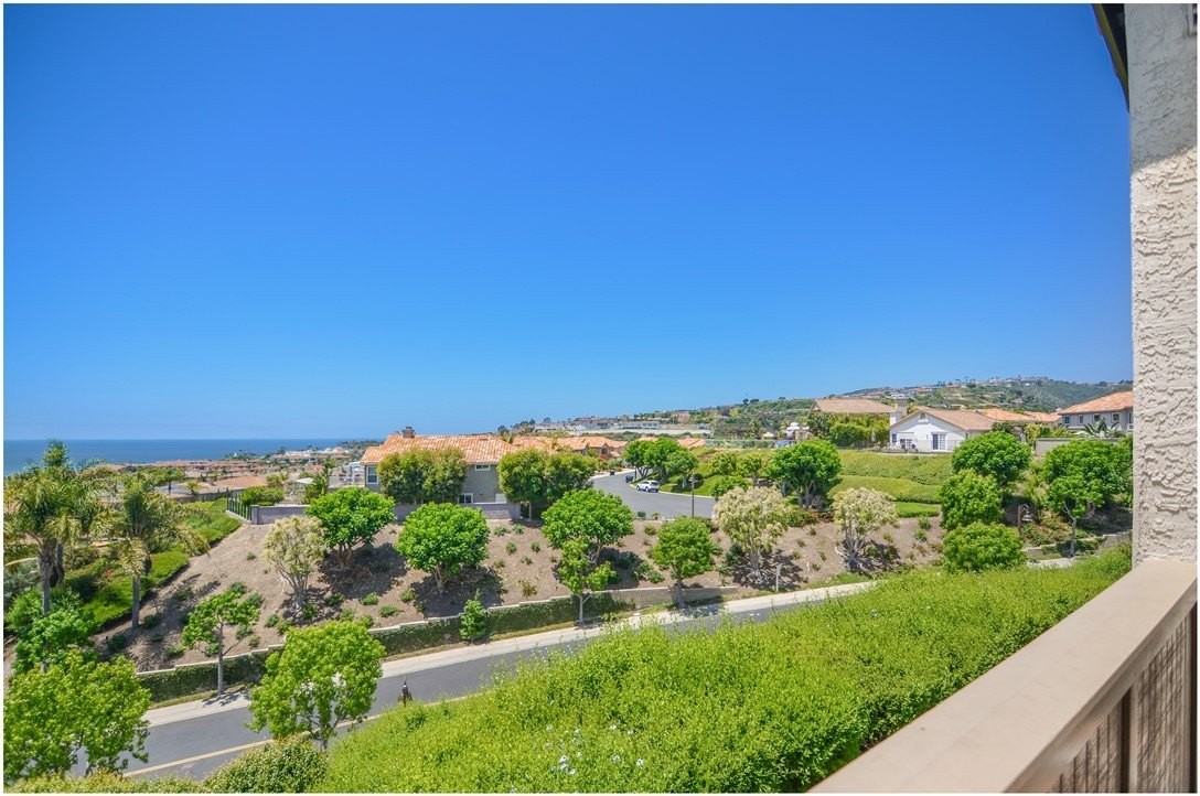 40 Corniche Dr #E - Photo 4 of 43