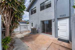 featured image of 9552 Bickley Dr #7