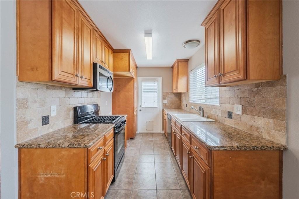 9552 Bickley Dr #7 - Photo 7 of 17