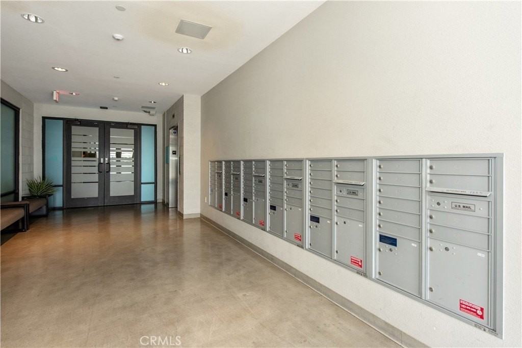 1324 Nolita - Photo 3 of 23