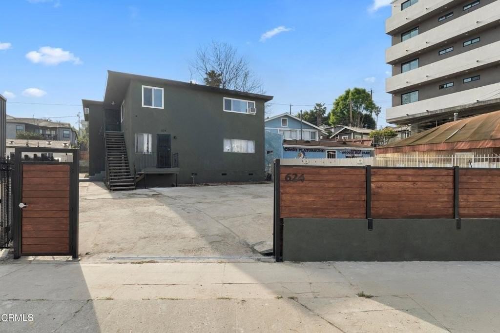 624 Silver Lake Blvd #4 - Photo 3 of 14