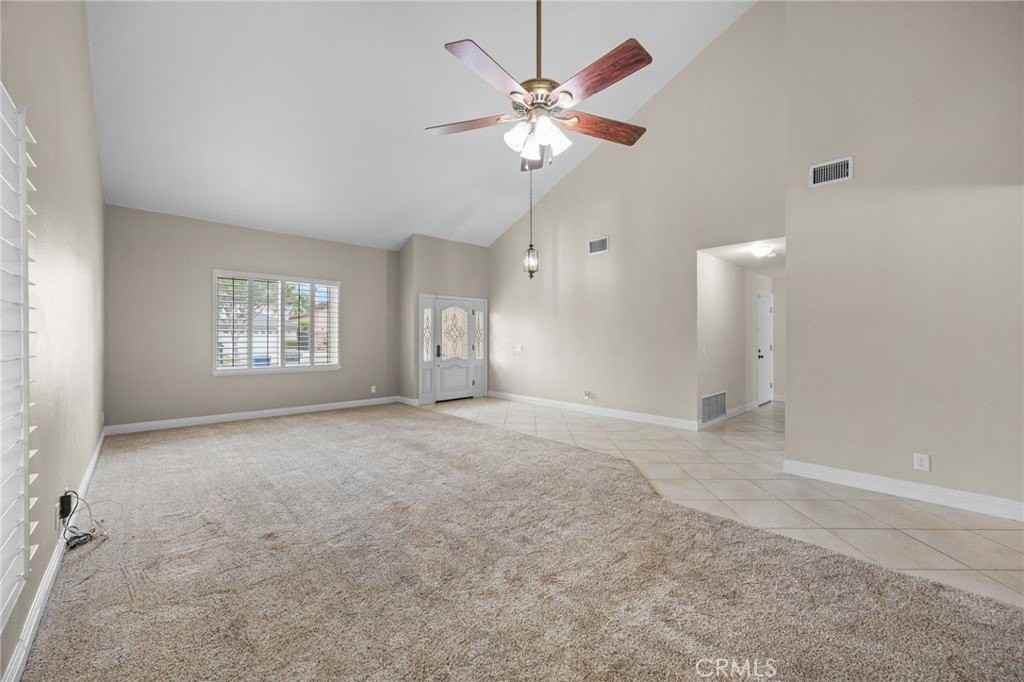3262 Winnebago Ln - Photo 4 of 24