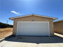 featured image of 16209 Juniper St #2
