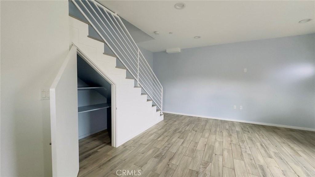6719 Vineland 1/2 - Photo 7 of 20