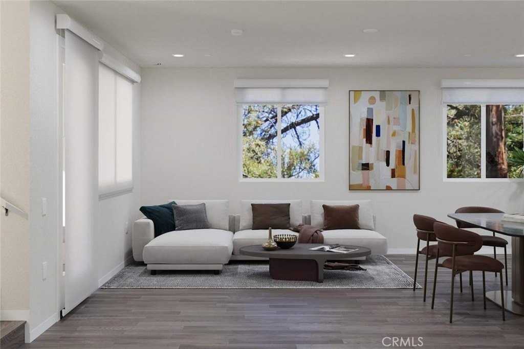 16289 San Fernando Mission Blvd #3 - Photo 6 of 7