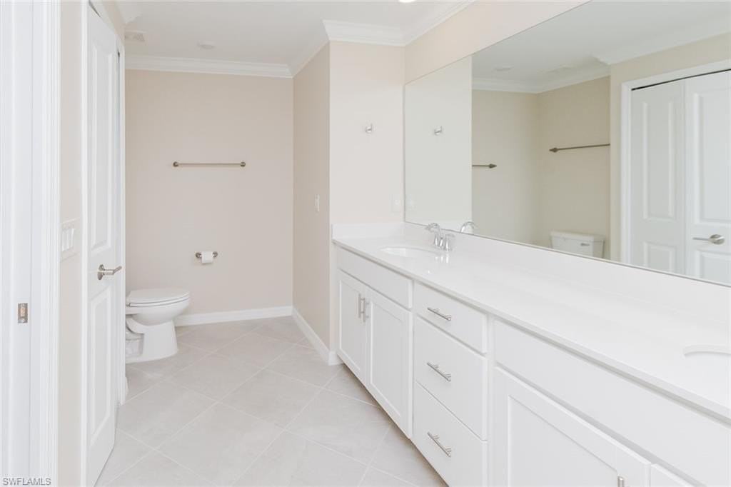 5467 Double Eagle Cir #3211 - Photo 3 of 49