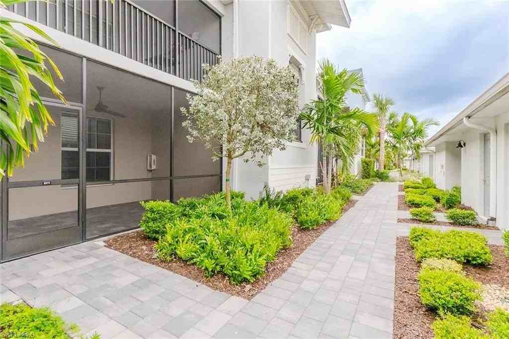 5467 Double Eagle Cir #3211 - Photo 4 of 49