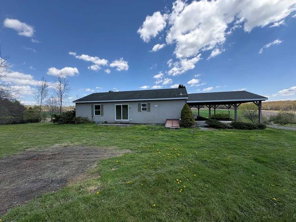 138 Kerr Rd - Photo 5 of 44