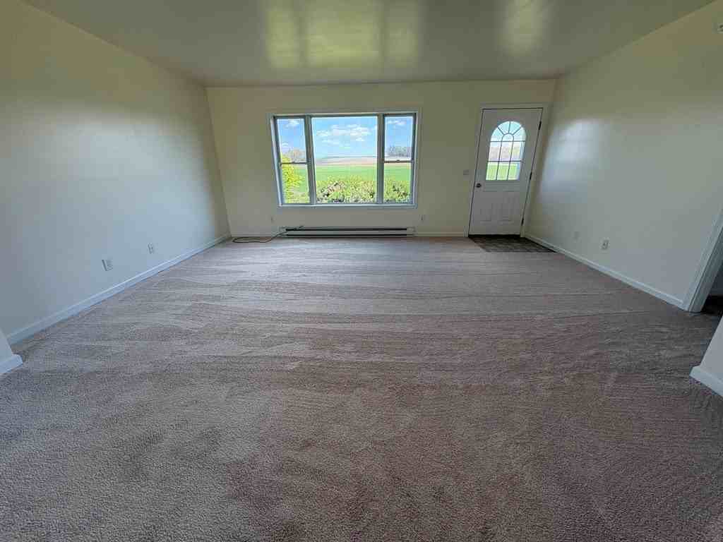 138 Kerr Rd - Photo 6 of 44