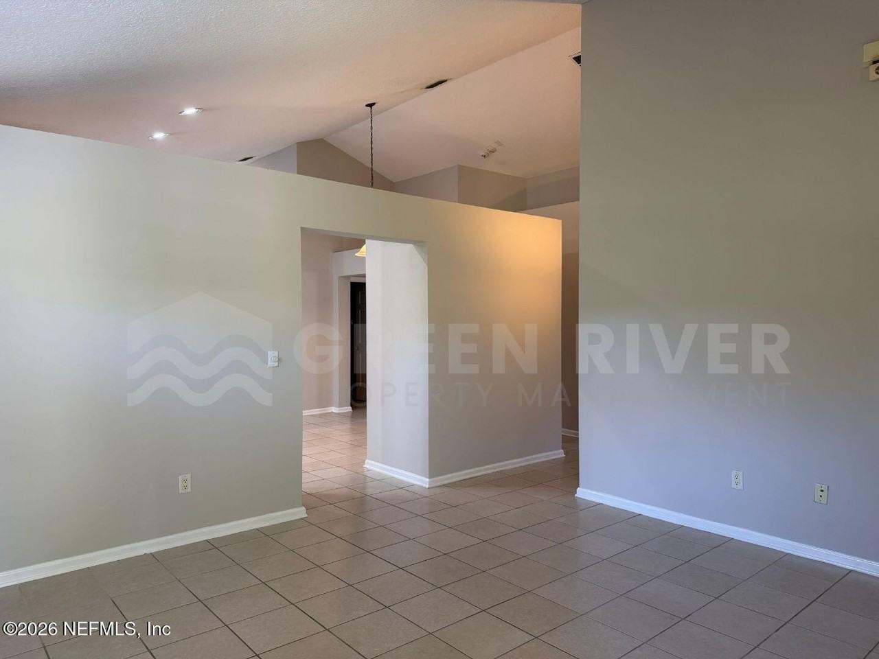 1287 Bedrock Dr - Photo 5 of 39