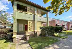 2818 Herschel St #1 - Photo 1 of 1