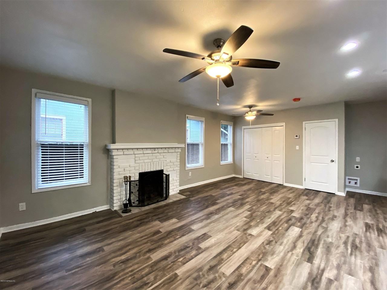 2818 Herschel St #1 - Photo 4 of 12