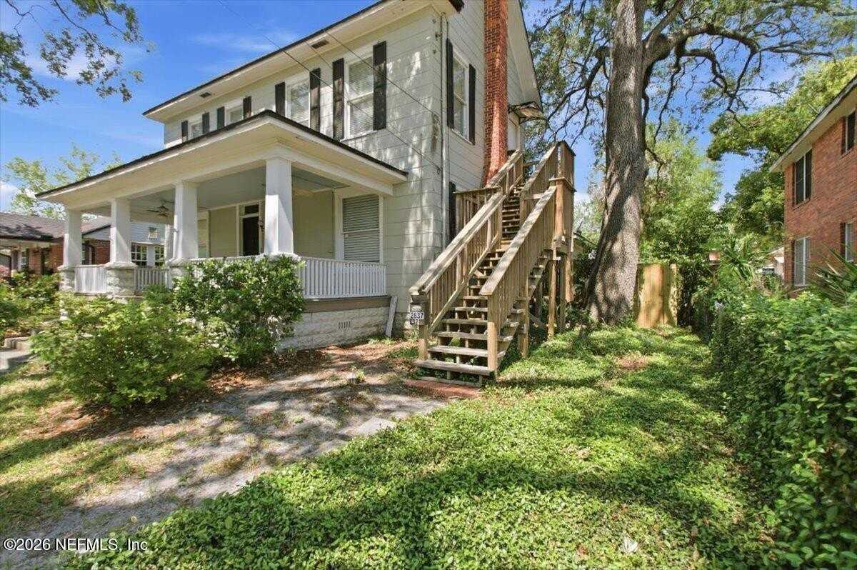 2837 Lydia St - Photo 2 of 13