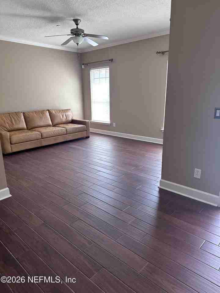6126 Clearsky Dr - Photo 2 of 4
