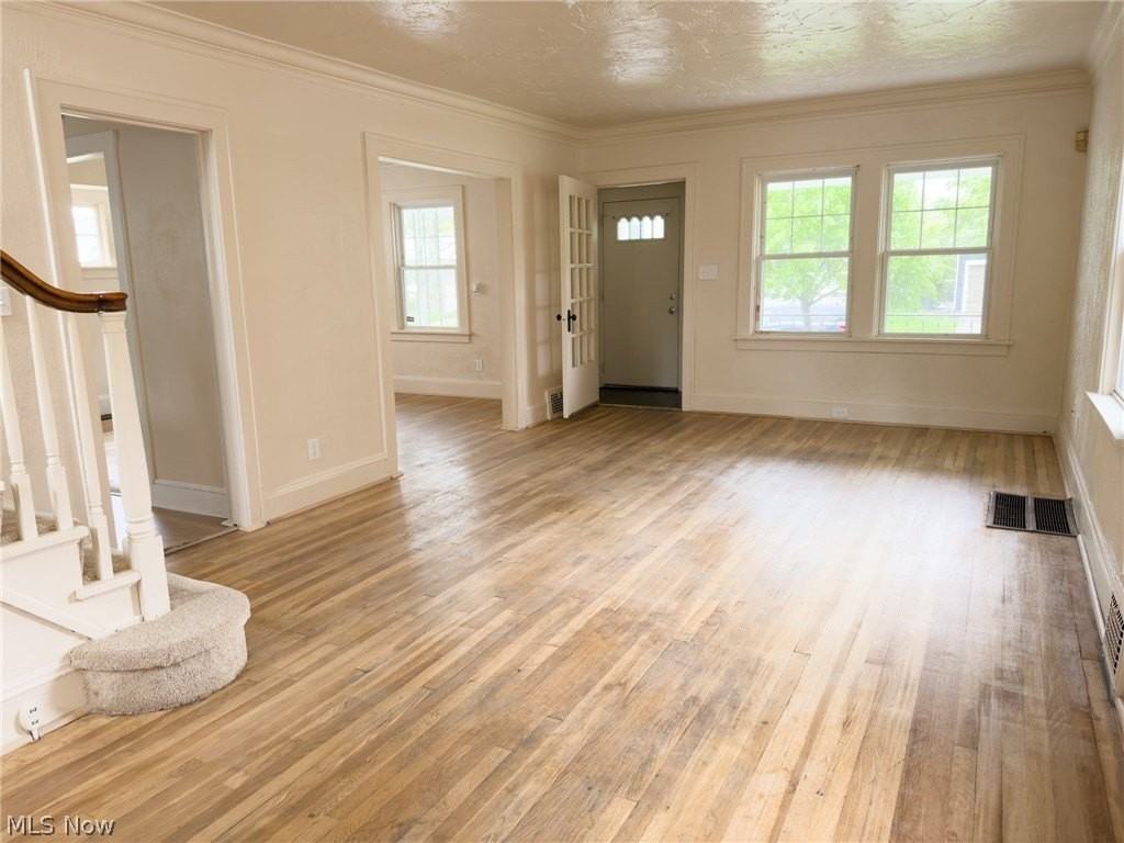3710 Sudbury Rd - Photo 7 of 14